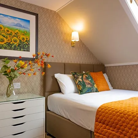 Egans House Pensionat 3*