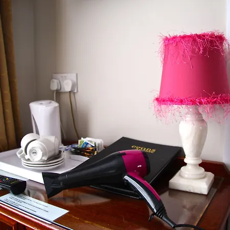 Egans House 3* Dublin