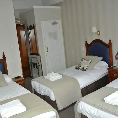 Egans House Pensionat 3*