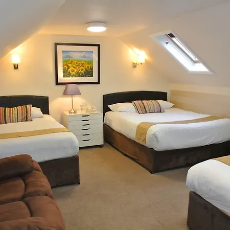 Egans House 3* Dublin