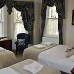 Egans House בית הארחה
