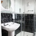 Egans House בית הארחה 3*