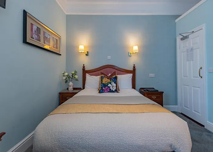 Egans House 3* Dublin